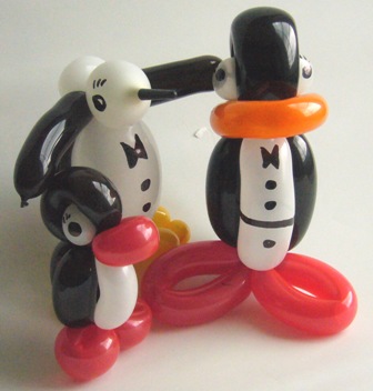 Luftballonkünstler Sendenhorst sind Cordula und Rüdiger Paulsen - Luftballonfiguren Pinguine